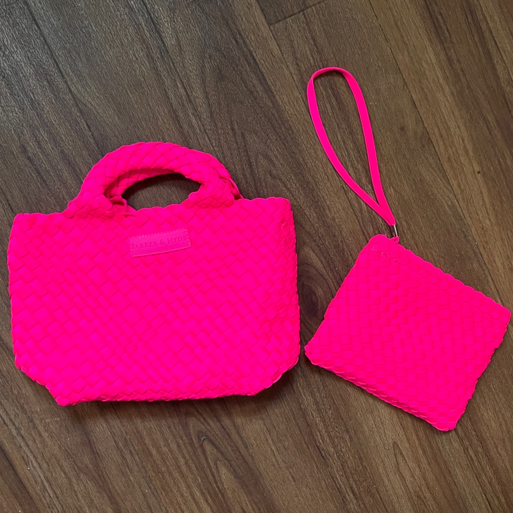 Parker & Hyde Pink Woven Mini Tote Set